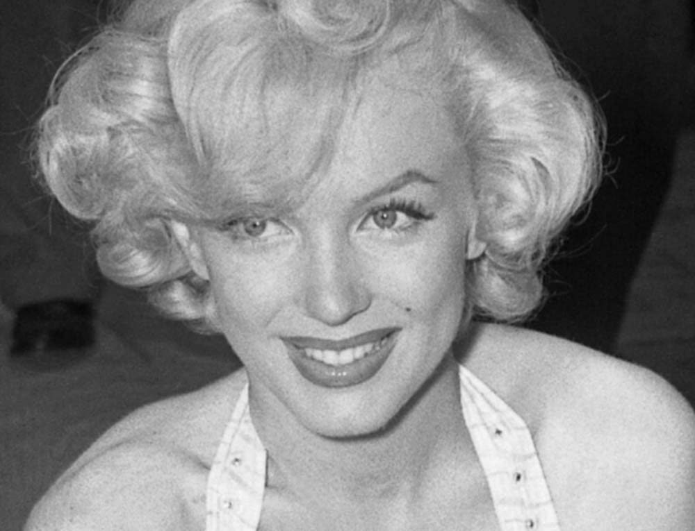 Marilyn Monroe. 
Image licensing details: https://commons.wikimedia.org/wiki/File:Marilyn_Monroe_1953_crop.jpg