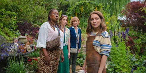 The Marlow Murder Club - Series 3 (2026) TV Series Still | Uni-versal Extras